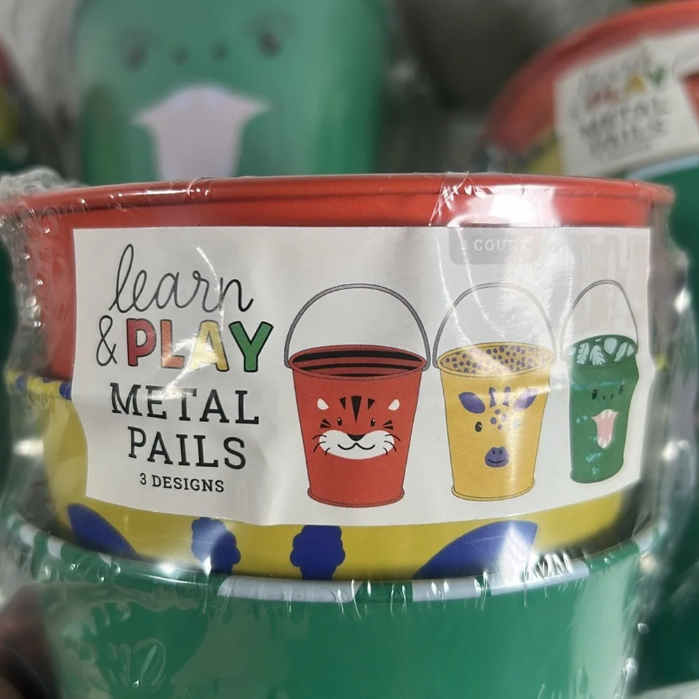 Lot of 12 Jungle Animal Metal Pails Mini Buckets Storage Pails Party Favor Kids
